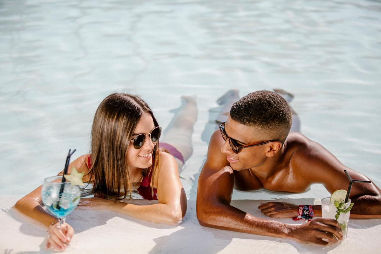 Tu&Me Resort - Adults Only 간디아 외부 사진